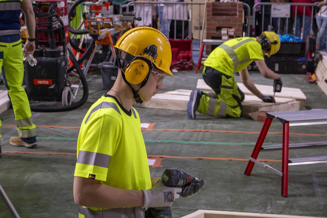 Santtu Iivonen finaalissa.